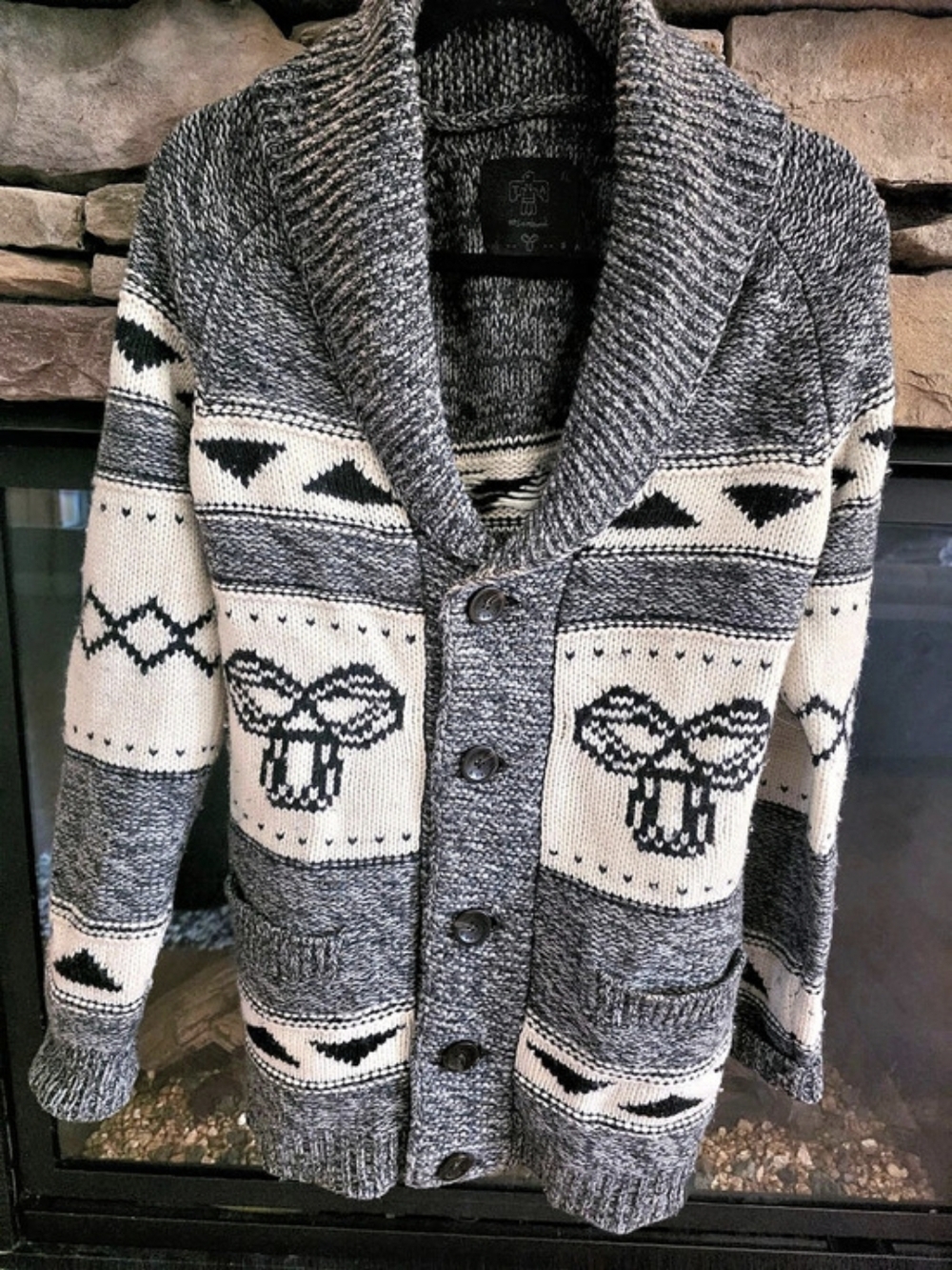 TNA Sea to Sky Cardigan Geometric Gray & Cream XL